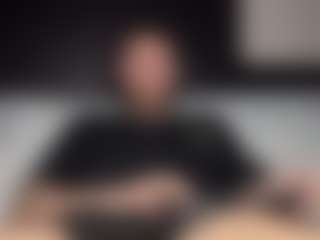 tallhungcloudyy's Live Sex Cam Show