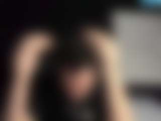 tallhungcloudyy's Live Sex Cam Show