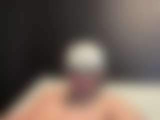 tallhungcloudyy's Live Sex Cam Show