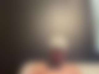 tallhungcloudyy's Live Sex Cam Show