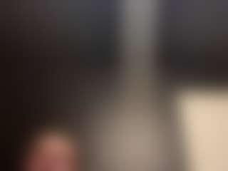 tallhungcloudyy's Live Sex Cam Show