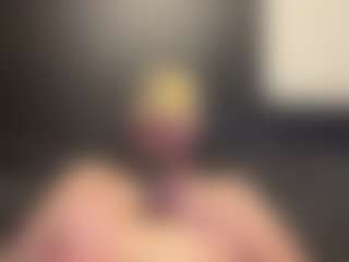 Live cam show with tallhungcloudyy - Beardy on https://playwithruby.com