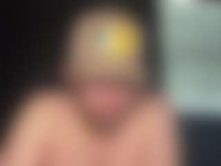 Live cam show with tallhungcloudyy - Muscular on camwithhim.com