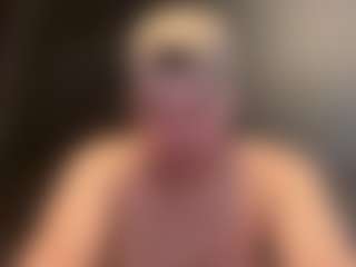 Live cam show with tallhungcloudyy - Beardy on SinfulBabes