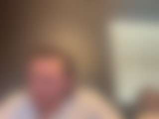 Live cam show with tallhungcloudyy - Green Eyes on Camsoda