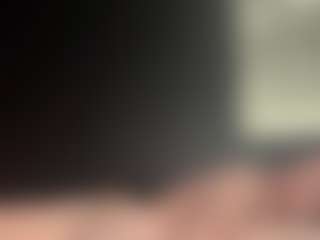 tallhungcloudyy's Live Sex Cam Show