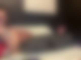 Live cam show with tallhungcloudyy - Beardy on Camsoda.co