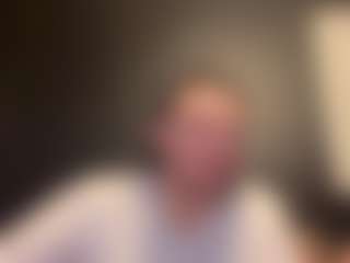 Live cam show with tallhungcloudyy - Pump on liverealitysex.com