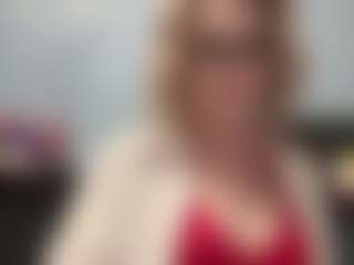 tallhungcloudyy's Live Sex Cam Show