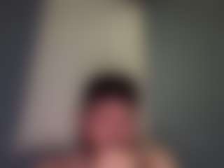 tallhungcloudyy's Live Sex Cam Show