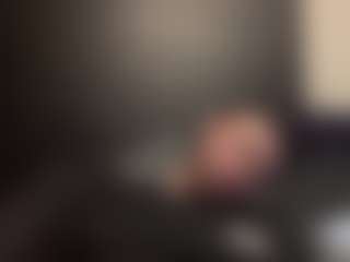 Live cam show with tallhungcloudyy - Cockring on CamClone