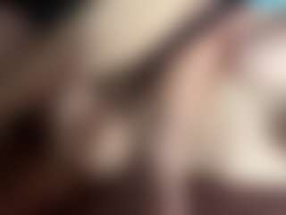 tallhungcloudyy's Live Sex Cam Show