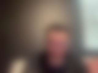 tallhungcloudyy's Live Sex Cam Show