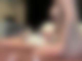 tallhungcloudyy's Live Sex Cam Show