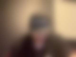 Live cam show with tallhungcloudyy - Caucasian on CamClone