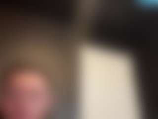 Live cam show with tallhungcloudyy - English on CamwithHer