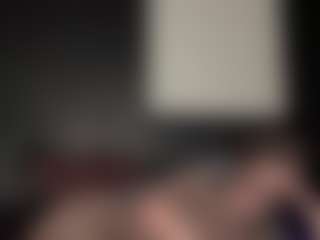 tallhungcloudyy's Live Sex Cam Show
