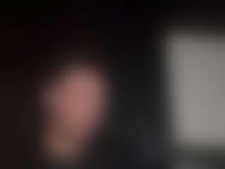 Live cam show with tallhungcloudyy - Bedroom on justonemore.cc
