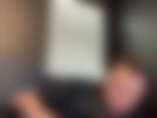 Live cam show with tallhungcloudyy - Daddy on Mixed Magazine Live