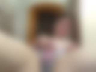 Live cam show with TommieGeist - Granny Squirt on liverealitysex.com