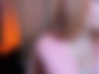 Live cam show with AdelineCrash - Upskirt on SquirtSoMuch