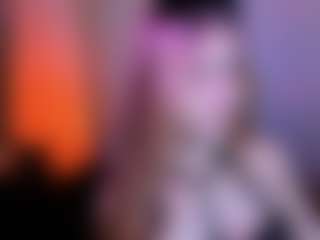 AdelineCrash's Live Sex Cam Show