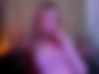 Live cam show with AdelineCrash - Thin on Uber Horny