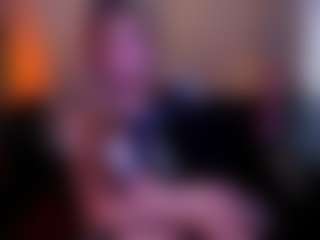 Live cam show with AdelineCrash - Thin on fapnchat