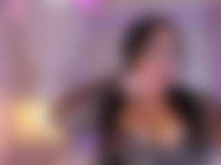 Live cam show with BellaBroocks - Fingers on makecum.org