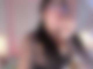 Live cam show with BellaBroocks - Amateur on xxxlivecams.org
