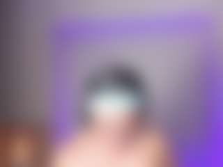 BellaBroocks's Live Sex Cam Show
