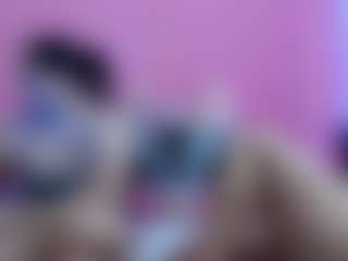 brunnette-hot's Live Sex Cam Show