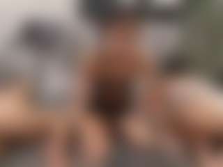 camila33hot's Live Sex Cam Show