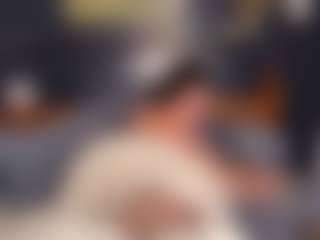 Live cam show with chasitycolexoxo - Teen (18+) on EXY
