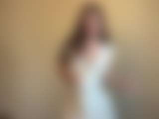 Live cam show with DeeannaAmidon - Camel Toe on Dolls Live