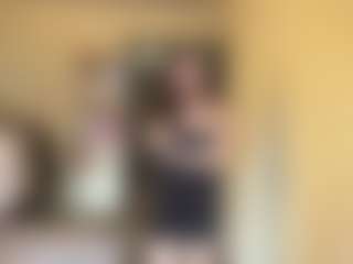 Ellie's Live Sex Cam Show