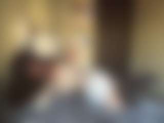 Ellie's Live Sex Cam Show
