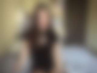 Live cam show with Ellie - Bikini on SinfulBabes