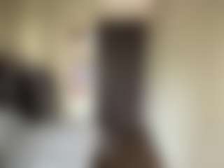Live cam show with Ellie - Oil on CamwithHer