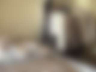 Live cam show with Ellie - Big Tits Small Tits on Camsoda