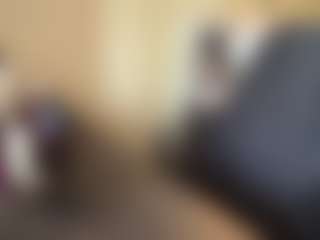 Live cam show with Ellie - Genital Piercings on Camsoda