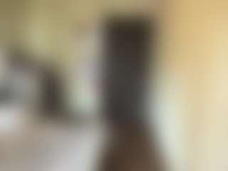 Ellie's Live Sex Cam Show