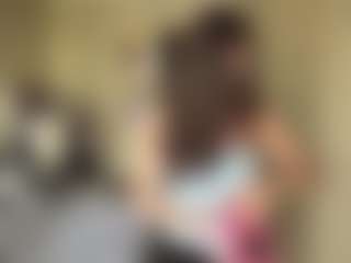 Live cam show with Ellie - Brown Eyes on fapnchat