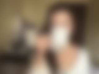 Ellie's Live Sex Cam Show