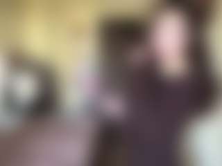 Ellie's Live Sex Cam Show