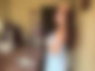 Live cam show with Ellie - Role Play on live18s.com