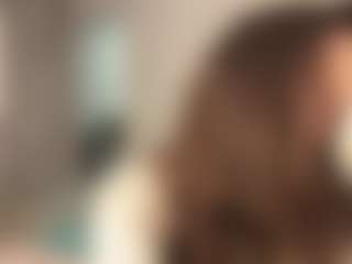 Ellie's Live Sex Cam Show