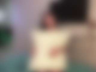 Live cam show with Ellie - Big Tits Small Tits on Dare Cams