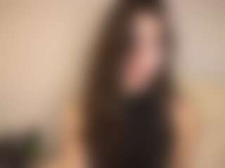 Live cam show with Ellie - Shaved on intimatelivegirls.com