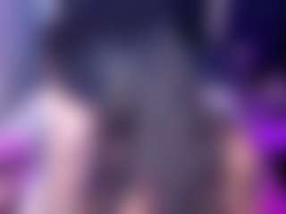 Live cam show with electrahells - Deepthroat on sexylivex.com